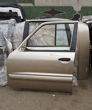 Двери на Nissan Patrol Y61. Y60