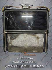 Люк в сборе с механизмом на Land Cruiser 100/LX470 